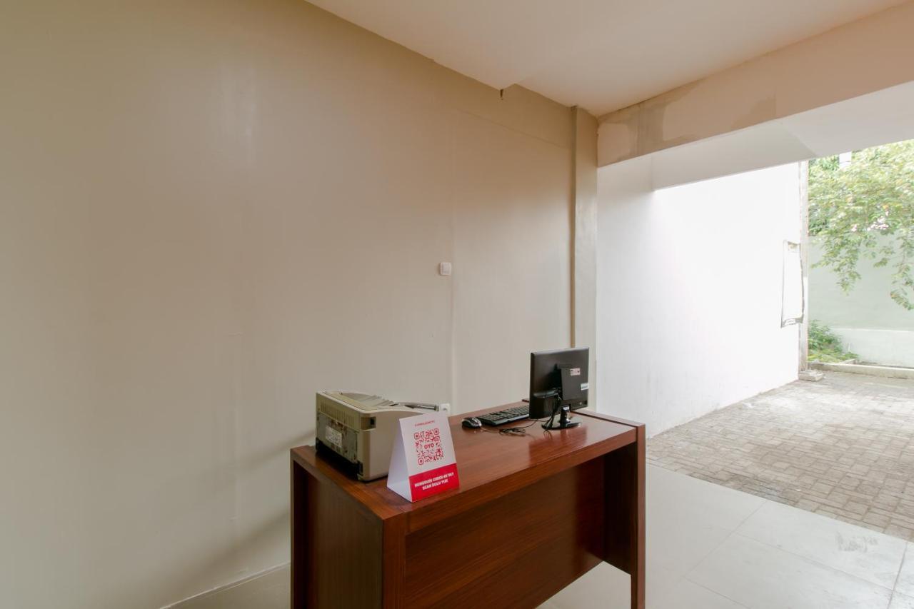 Oyo 2228 Arwinda Costel Syariah Hotel Puncak Exterior foto
